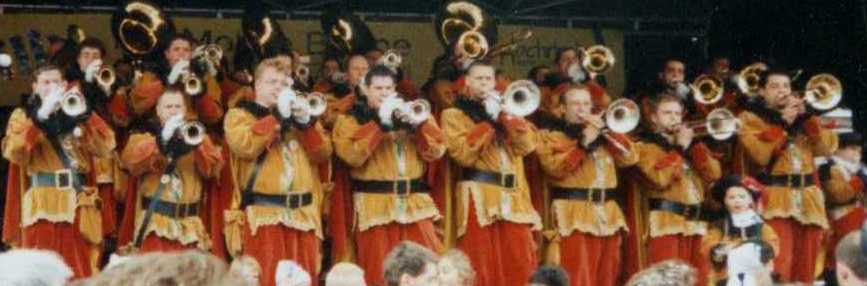 Guggenmusik "Gestiefelte Kater" ohne Larven