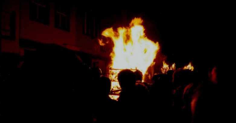 gleich wirds warm...